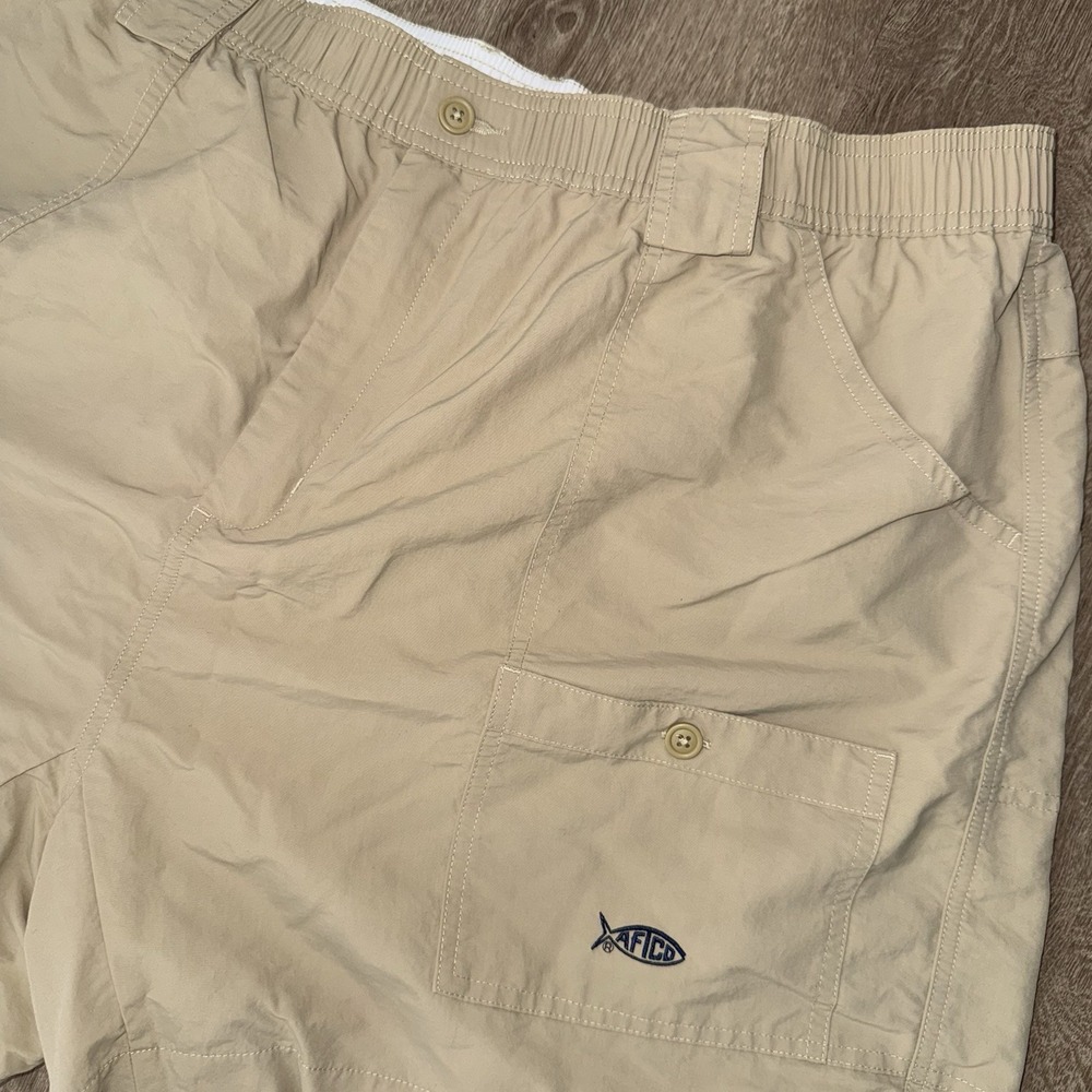 AFTCO Cargo Fishing Shorts Men's 44 Beige Khaki 5.5"‎ Inseam Performance Nylon
